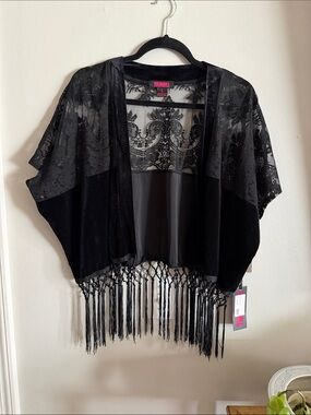 Rock & Roll Denim Black Lace Fringe Open-Front Shrug